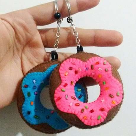 61. Os donuts formam lindos chaveiros. Fonte: Pinterest 61. Os donuts formam lindos chaveiros. Fonte: Pinterest