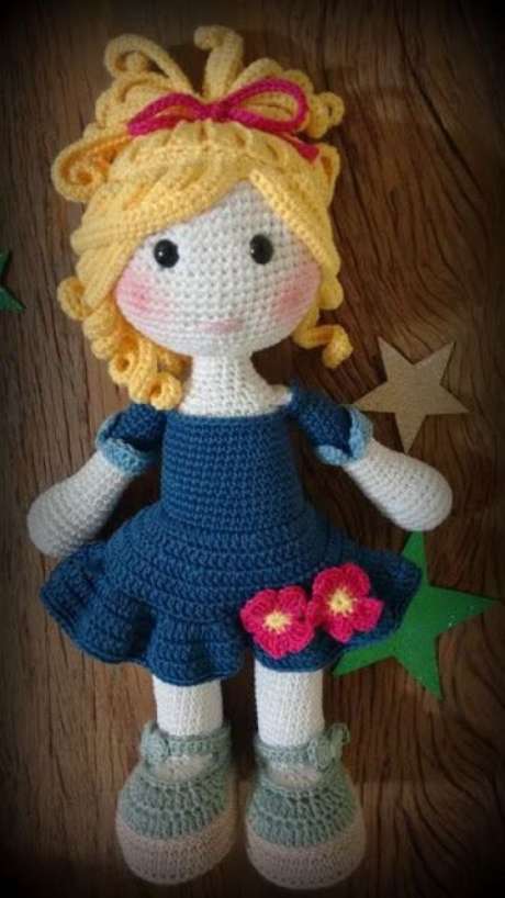 38. A boneca de amigurumi é um excelente presente. Foto: Criativo Ok 38. A boneca de amigurumi é um excelente presente. Foto: Criativo Ok