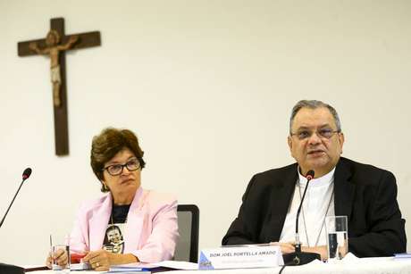 O secretário-geral da CNBB, bispo d. Joel Portella Amado