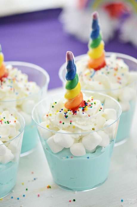 72. Docinhos personalizados para decoração de festa infantil – Foto: Finding Zest 72. Docinhos personalizados para decoração de festa infantil – Foto: Finding Zest