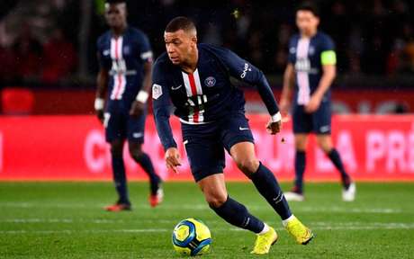 Mbappé é prioridade do Liverpool em caso de saída de Mané (Foto: FRANCK FIFE / AFP) Mbappé é prioridade do Liverpool em caso de saída de Mané (Foto: FRANCK FIFE / AFP)