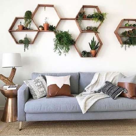 31. Um jardim na área interna pode ser cultivado em nichos na sala – Foto: Revista Viva Decora 31. Um jardim na área interna pode ser cultivado em nichos na sala – Foto: Revista Viva Decora