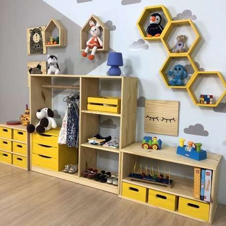 28. Nicho hexagonal em um quarto infantil é uma ótima escolha – Foto: Via Pinterest 28. Nicho hexagonal em um quarto infantil é uma ótima escolha – Foto: Via Pinterest