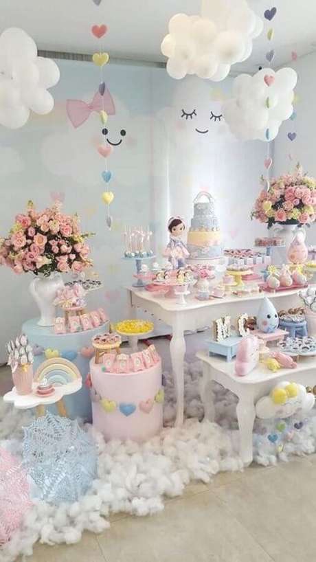 13. Linda decoração para festa chuva de bençãos como ideias de tema para mesversário – Foto: Casa e Festa 13. Linda decoração para festa chuva de bençãos como ideias de tema para mesversário – Foto: Casa e Festa