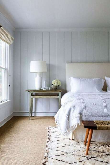84. Tapete para quarto de casal com decoração clean – Foto: Futurist Architecture