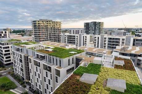 12. Os edifícios comerciais e residencias adotam o telhado verde. Fonte: Pinterest