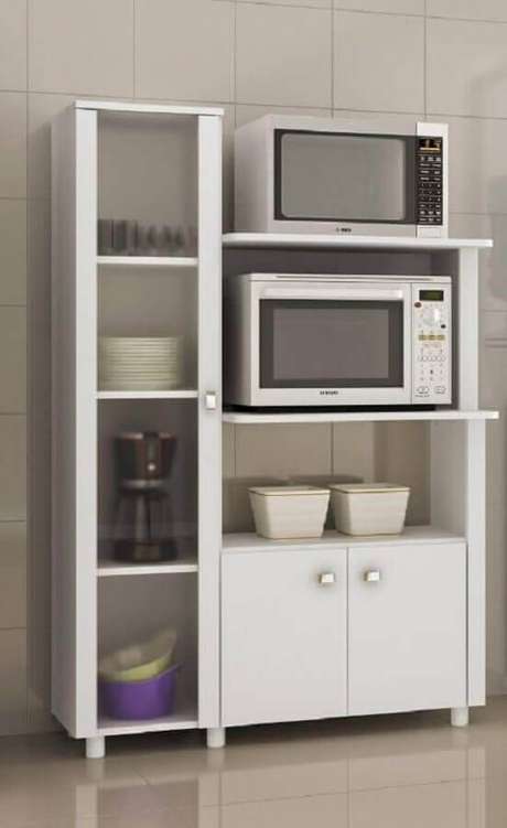 28. Armário multiuso cozinha com nichos para acomodar eletrodomésticos – Foto: Pinterest 28. Armário multiuso cozinha com nichos para acomodar eletrodomésticos – Foto: Pinterest