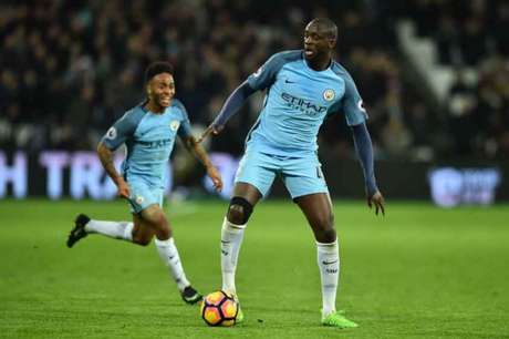 Yaya Touré pelo Manchester CIty (Foto: Glyn Kirk / AFP) Yaya Touré pelo Manchester CIty (Foto: Glyn Kirk / AFP)