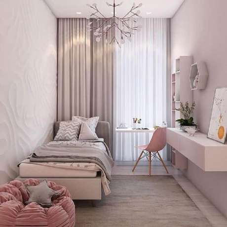 57. Quartos bonitos femininos planejados com uma decoração moderna e tons claros – Foto: Pinterest 57. Quartos bonitos femininos planejados com uma decoração moderna e tons claros – Foto: Pinterest
