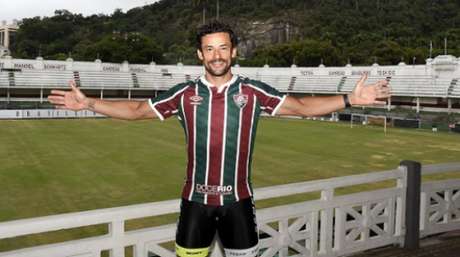 Enfim nas Laranjeiras (Foto: Lucas Merçon e Mailson Santana/FFC)