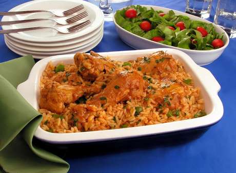 Guia da Cozinha - Receitas de galinhada: 9 opções para quem ama comida caseira