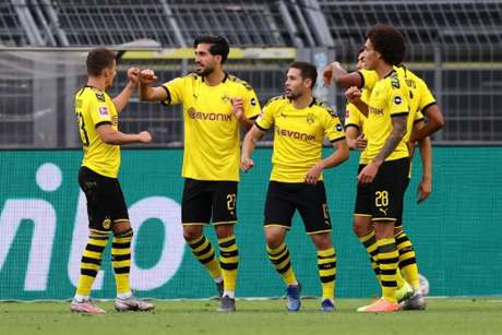 Dortmund venceu a partida com gol de Emre Can (Foto: Lars Baron/AFP) Dortmund venceu a partida com gol de Emre Can (Foto: Lars Baron/AFP)