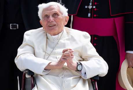 Papa Emérito Bento 16 em Munique antes de partir para Roma22/06/2020 Sven Hoppe/Pool via REUTERS