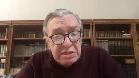 Novo ministro indica que grupo ideológico ligado ao filósofo Olavo de Carvalho perde espaço no governo Novo ministro indica que grupo ideológico ligado ao filósofo Olavo de Carvalho perde espaço no governo