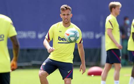 Arthur é o novo reforço da Juve - (Foto: Miguel Ruiz / Barcelona) Arthur é o novo reforço da Juve - (Foto: Miguel Ruiz / Barcelona)