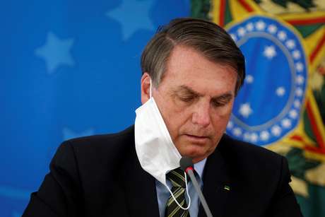 Presidente Jair Bolsonaro durante entrevista coletiva em Brasília
18/03/2020 REUTERS/Adriano Machado