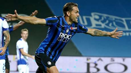 Rafael Tolói marcou o primeiro gol da vitória do Atalanta sobre a Sampdoria no Italiano (Divulgação Twitter Atalanta) Rafael Tolói marcou o primeiro gol da vitória do Atalanta sobre a Sampdoria no Italiano (Divulgação Twitter Atalanta)