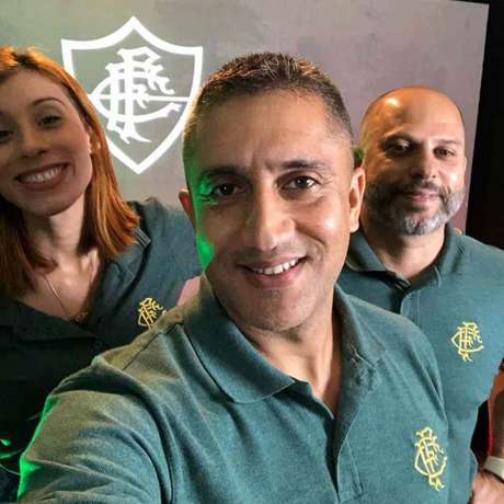 Claudia Magalhaes, Anderson Cardoso e Marcello Pires participaram da transmissão da FluTV (Foto: Reprodução) Claudia Magalhaes, Anderson Cardoso e Marcello Pires participaram da transmissão da FluTV (Foto: Reprodução)