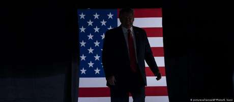 "Trump tem sido um fracasso total, e estou feliz por fazer parte dos esforços para me livrar dele", diz Tim Miller "Trump tem sido um fracasso total, e estou feliz por fazer parte dos esforços para me livrar dele", diz Tim Miller