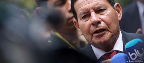 "Seremos avaliados pela eficácia de nossas ações e não pela nobreza de nossas intenções", disse Mourão "Seremos avaliados pela eficácia de nossas ações e não pela nobreza de nossas intenções", disse Mourão