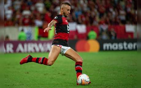 Rafinha elogia Domènec Torrent, mas diz: Treinador não precisa ser gringo