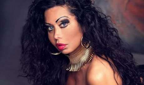 De acordo com a imprensa italiana, Manuela de C&aacute;ssia trabalhava como garota de programa