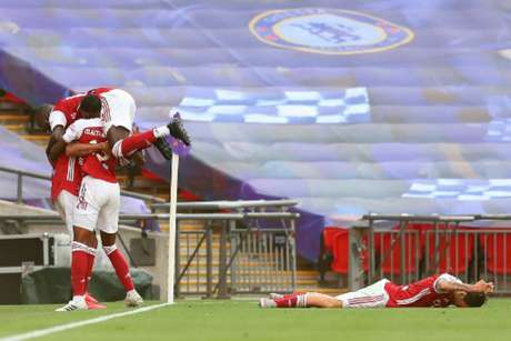 Aubameyang marcou os dois gols do Arsenal (Foto: Catherine Ivill / POOL / AFP) Aubameyang marcou os dois gols do Arsenal (Foto: Catherine Ivill / POOL / AFP)