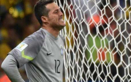 Júlio César foi o goleiro do Brasil na goleada para a Alemanha por 7 a 1 (Foto: AFP) Júlio César foi o goleiro do Brasil na goleada para a Alemanha por 7 a 1 (Foto: AFP)