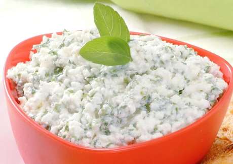 Guia da Cozinha - 5 op&ccedil;&otilde;es de pat&ecirc;s saud&aacute;veis para comer sem culpa