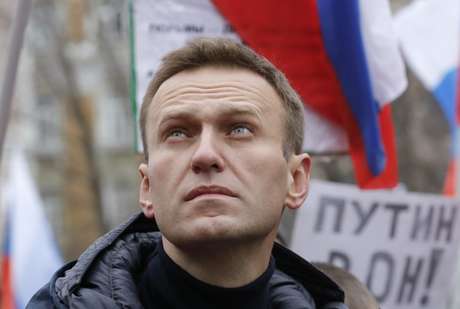 Líder opositor russo Alexei Navalny durante protesto em Moscou 24/02/2019 REUTERS/Tatyana Makeyeva Líder opositor russo Alexei Navalny durante protesto em Moscou
24/02/2019
REUTERS/Tatyana Makeyeva