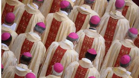 Cardeal perdeu direito a voto para escolher futuro papa