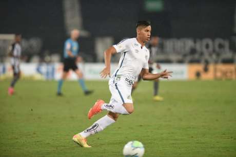 Kaio Jorge Agradece Confianca De Cuca E Diz Que Elenco Do Santos Esta Assimilando As Ideias Do Treinador