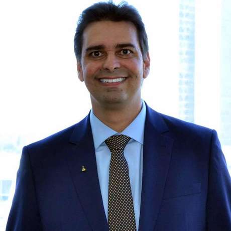 Cássio Remis (PSDB) foi morto a tiros após fazer live criticando ação da prefeitura. Cássio Remis (PSDB) foi morto a tiros após fazer live criticando ação da prefeitura.