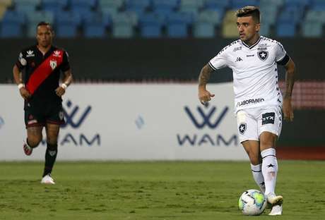 Botafogo fica apenas no empate diante do Atlético-GO - (Foto: Vítor Silva/ BFR) Botafogo fica apenas no empate diante do Atlético-GO - (Foto: Vítor Silva/ BFR)