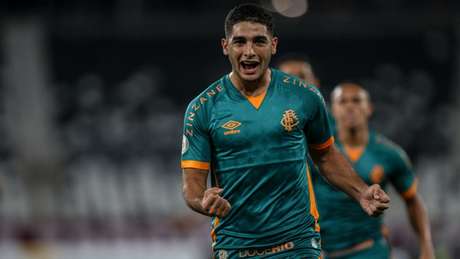 Michel Araujo abriu o placar para o Flu no dia do aniversário de 24 anos (LUCAS MERÇON / FLUMINENSE) Michel Araujo abriu o placar para o Flu no dia do aniversário de 24 anos (LUCAS MERÇON / FLUMINENSE)