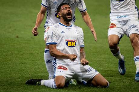 O time azul esteve em jornada inspirada, com gols bem construídos para chegar à vitória (Foto: Yuri Laurindo/Ofotográfico) O time azul esteve em jornada inspirada, com gols bem construídos para chegar à vitória (Foto: Yuri Laurindo/Ofotográfico)