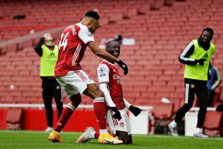 Arsenal vence e dá salto na tabela do Inglês - Divulgação Arsenal vence e dá salto na tabela do Inglês - Divulgação