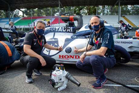 Sa da surpresa da Honda  devolve Red Bull ao mercado mas 