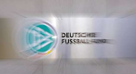 Agentes vasculharem os escritórios da federação alemã