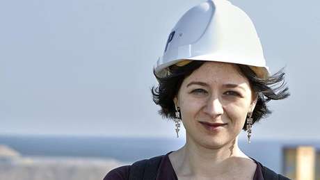 Eugeniya Kozenko, da Alrosa, acredita que a tecnologia blockchain deve dar mais confiança aos clientes