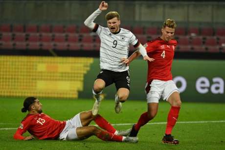 Werner fez uma bela partida (Foto: Ina Fassbender / AFP) Werner fez uma bela partida (Foto: Ina Fassbender / AFP)