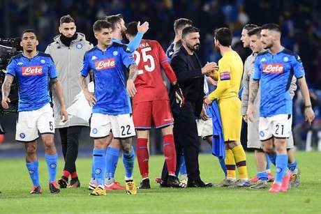 Napoli caiu para a oitava colocação da Série A Napoli caiu para a oitava colocação da Série A