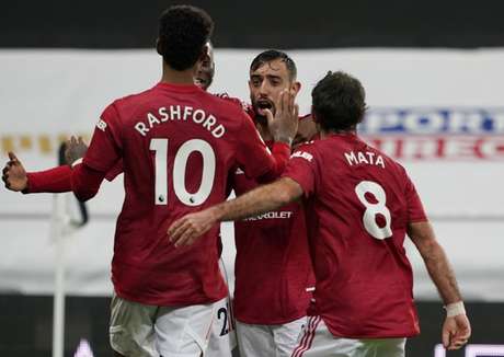 Jogadores do United comemoram gol sobre o Newcastle (Owen Humphreys / POOL / AFP) Jogadores do United comemoram gol sobre o Newcastle (Owen Humphreys / POOL / AFP)