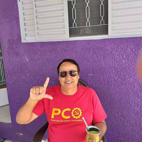 Luiz Delvair, candidato à Prefeitura de Porto Alegre pelo PCO. Luiz Delvair, candidato à Prefeitura de Porto Alegre pelo PCO.