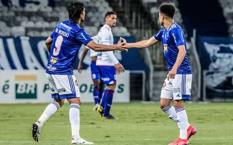 O time cruzeirense foi seguro em campo e a confiança passada por Felipão contriubuiu para o três pontos da equipe mineira-(Bruno Haddad/Cruzeiro) O time cruzeirense foi seguro em campo e a confiança passada por Felipão contriubuiu para o três pontos da equipe mineira-(Bruno Haddad/Cruzeiro)