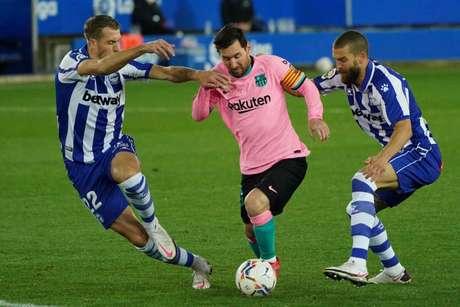 Messi teve grande chance no segundo tempo, mas viu goleiro fazer excelente defesa (Foto: CESAR MANSO / AFP) Messi teve grande chance no segundo tempo, mas viu goleiro fazer excelente defesa (Foto: CESAR MANSO / AFP)