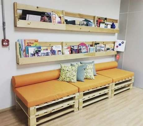 3. As crianças vão adorar essa prateleira de pallet para livros. Fonte: A Palleteria