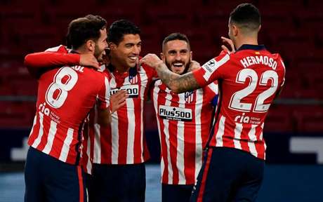 Jogadores do Atleti comemoram gol (Foto: AFP) Jogadores do Atleti comemoram gol (Foto: AFP)
