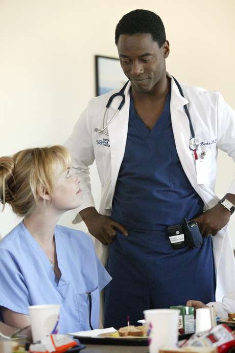 Isaiah Washington lembra sua demissão polêmica de Grey's Anatomy com ataque à Katherine Heigl Isaiah Washington lembra sua demissão polêmica de Grey's Anatomy com ataque à Katherine Heigl