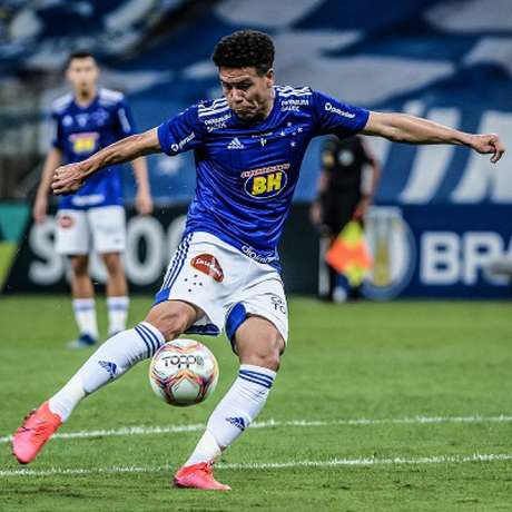 Marquinhos Gabriel ficou pouco tempo após retornar de empréstimo no Cruzeiro e seguirá sua carreira fora da Toca da Raposa-(Gustavo Aleixo/Cruzeiro) Marquinhos Gabriel ficou pouco tempo após retornar de empréstimo no Cruzeiro e seguirá sua carreira fora da Toca da Raposa-(Gustavo Aleixo/Cruzeiro)